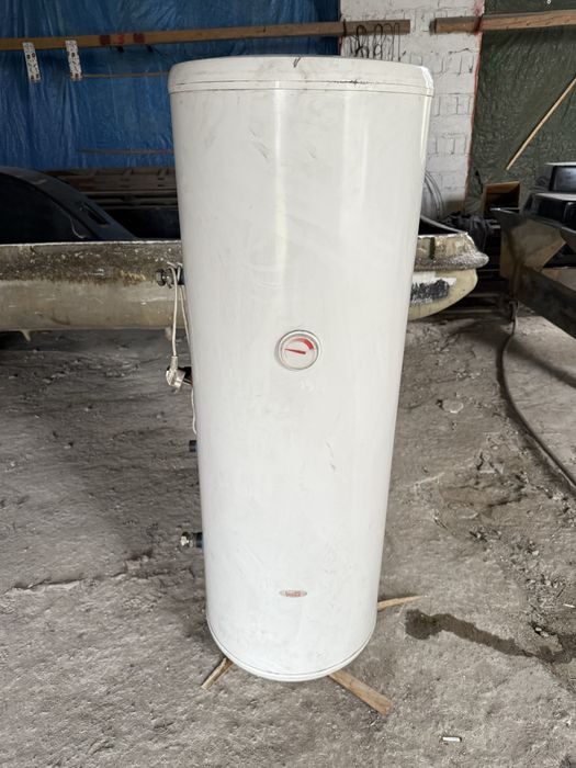 Boiler elektryczny z wężownica 140