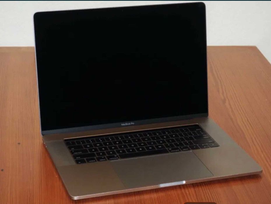 Macbook Pro 16/512 Touchbar INTEL I7