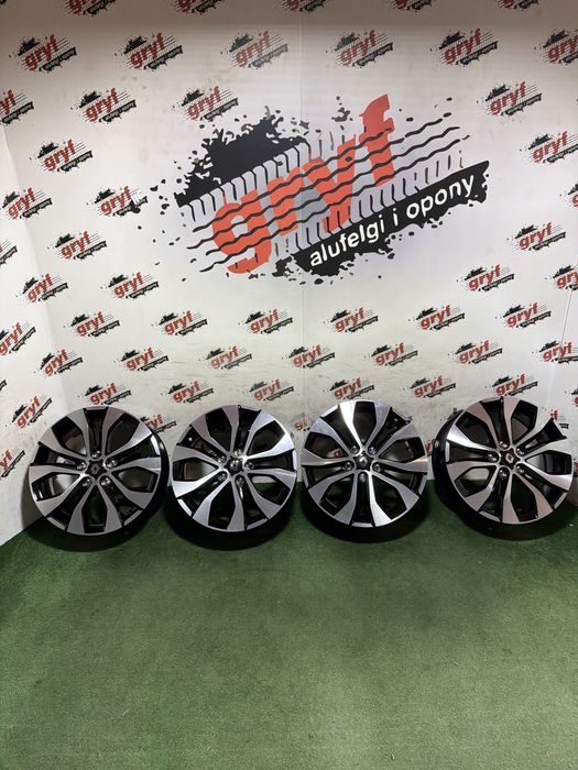 Komplet alufelg 5x114.3 17”
