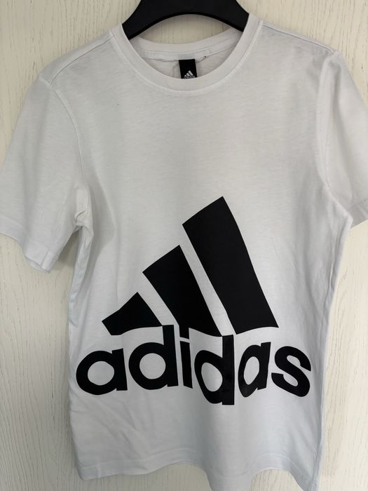 Biala koszulka sportowa adidas mlodziezowa uniwersalna