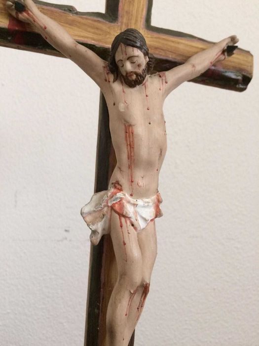 Antiguidades - Arte sacra - Calvário em redoma / Sta. Luzia