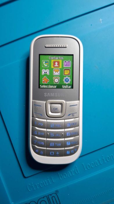 Samsung GT-E1200I