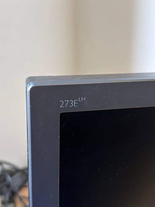 Монітор Philips 273E / 27″ / Full HD / HDMI