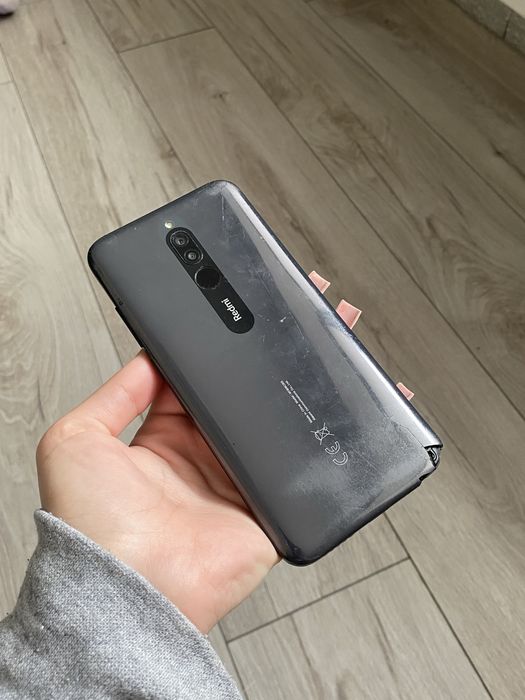 Xiaomi Redmi 8 6/64 GB, під ремонт або на запчастини