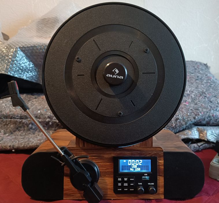 Програвач вінілу Auna Verticalo SE DAB, BT, USB, FM