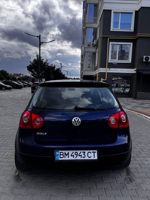 ПРОДАМ  VOLKSWAGEN GOLF 2005р.двігатель 1.4  газ/ бензин