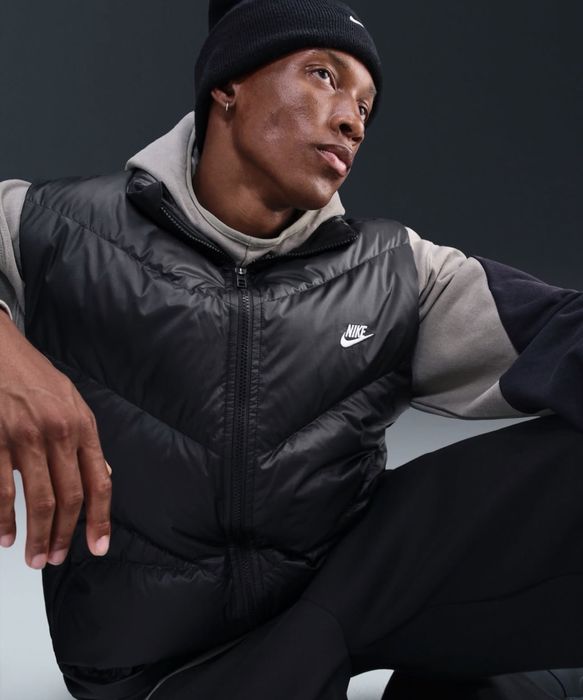 Чоловіча оригінальна жилетка Nike Windrunner Statement Down,безрукавка
