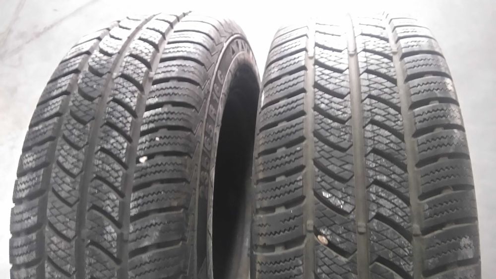 235/65/16C Continental Zima