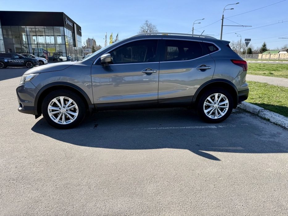 Продам Nissan Rogue Sport
