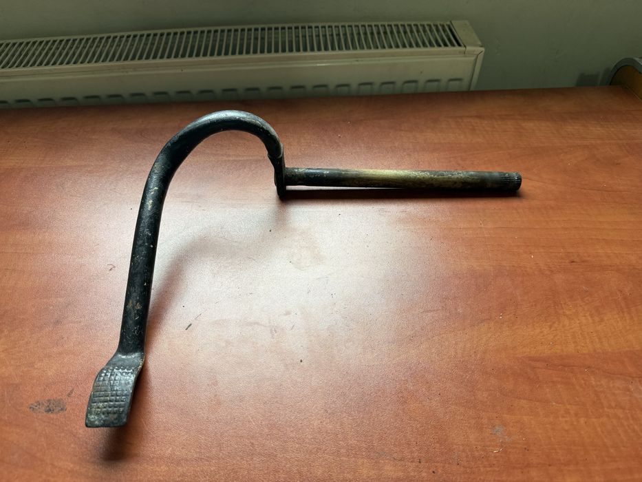 Dźwignia pedał hamulca tylnego tył MZ ETZ 150, 125 org DDR wysyłka