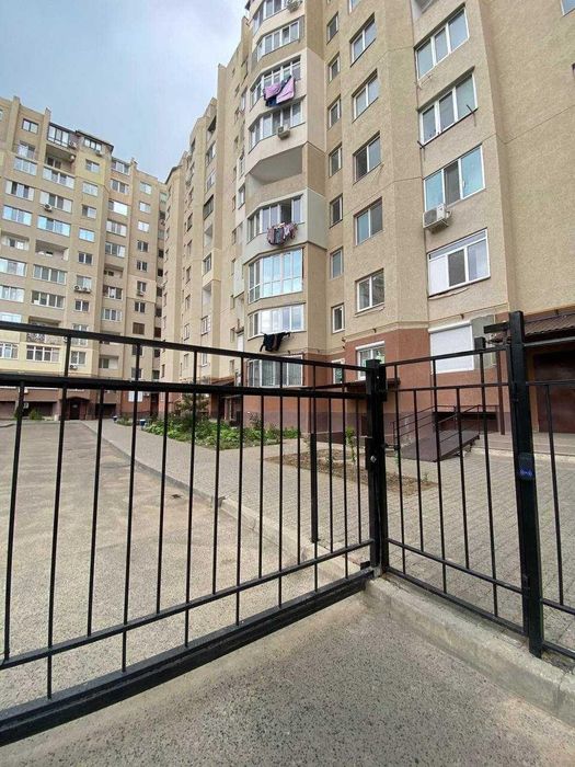 Продажа 3-комнатной квартиры в ЖК «Новый Квартал» (3-267-209)