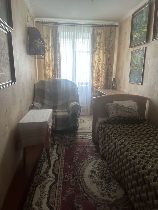 Здається 2х кім в хорошій локації