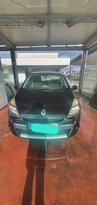 Vendo Renaul clio 1.2 eco2 2011
