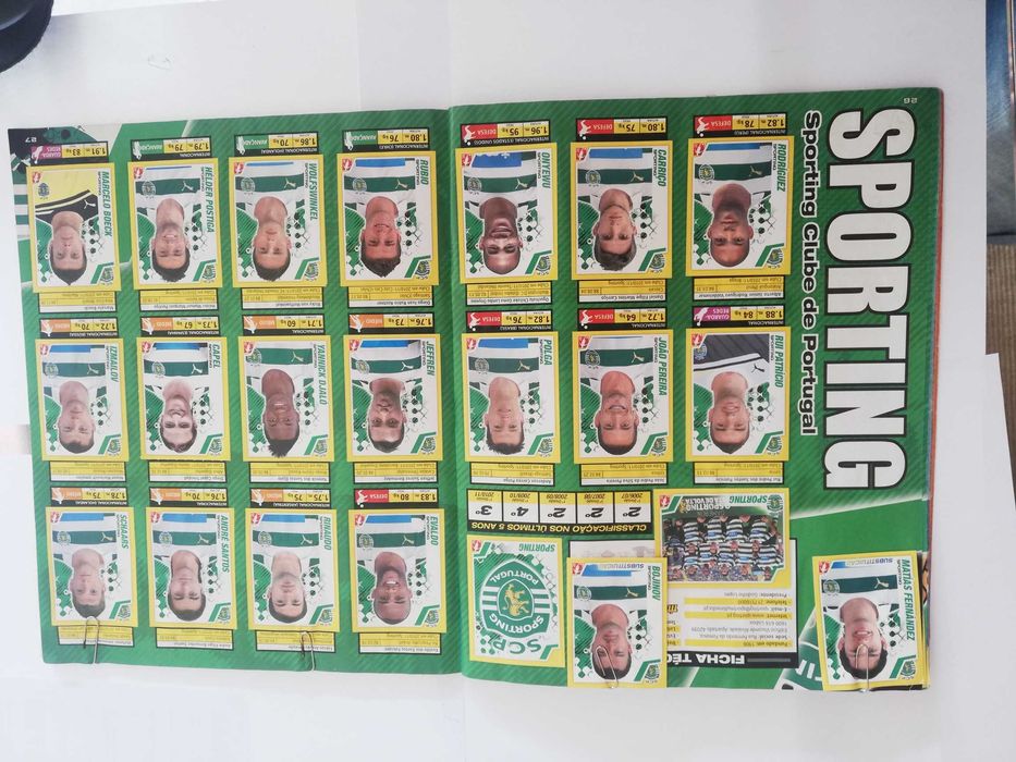 Caderneta Cromos Liga Zon Sagres 2011/2012