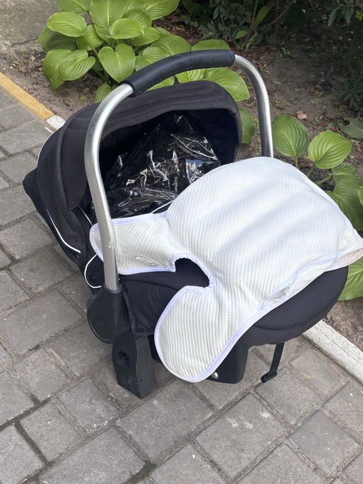 Автокресло carrello  epica