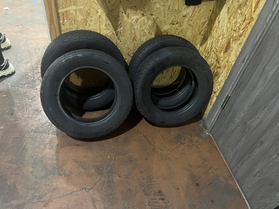 Шины  от таврии продам