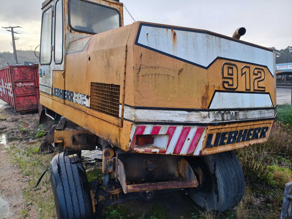 Liebherr 912 para peças