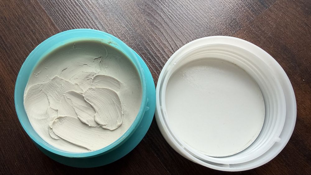 Moroccanoil texture clay 90%!!