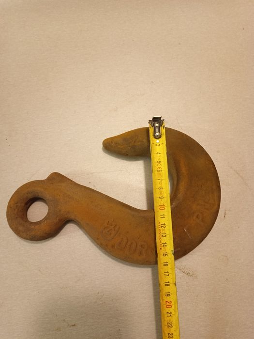 Nowa niższa cena. Hak do zawiesia. Duży bardzo mocny.