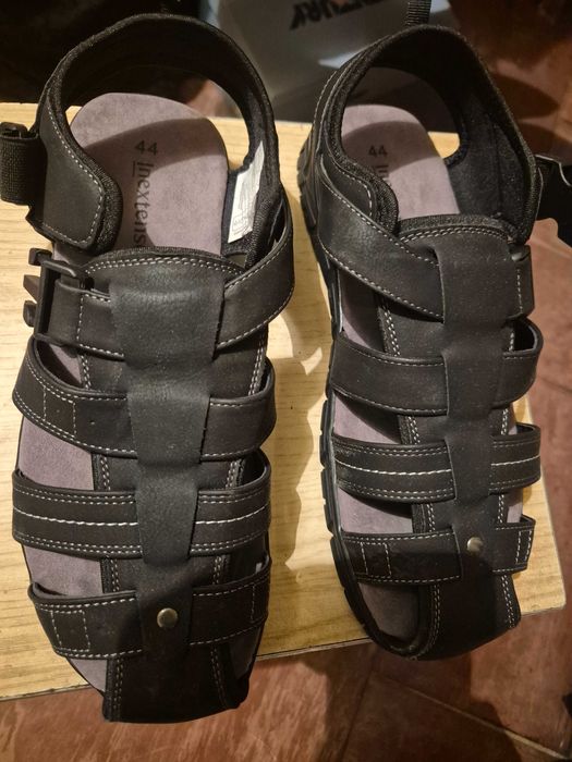 Męskie buty sandały w kolorze czarnym, rozmiar 44