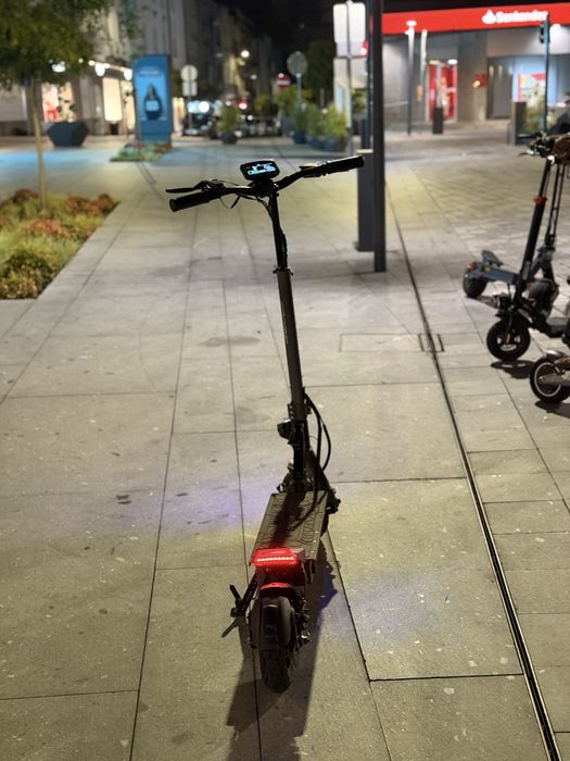 Trotinete Elétrica iENYRID S1 – Excelente Estado