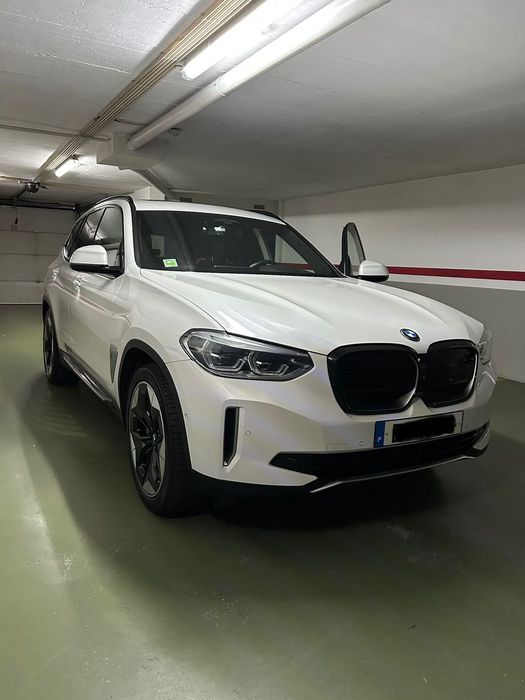 BMW iX3 Impressive