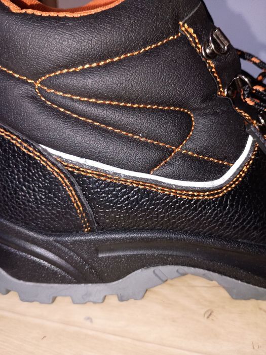 Чоловічі ботинки 44р