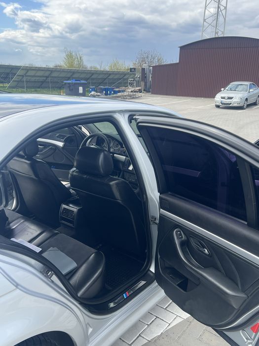 Поодам BMW e39 2,5 бенз, однованосний