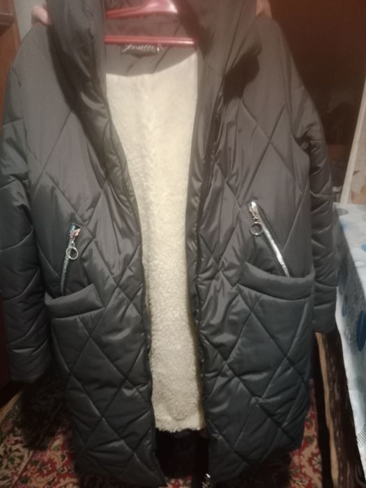 Куртка дуже тепла