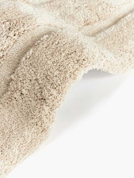 Puszysty chodnik z długim włosiem wypukła struktura Genève beż 80x200