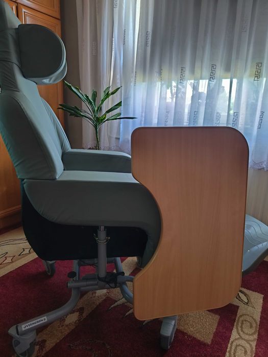 Fotel medyczny pielęgnacyjny dla seniora Vermeiren