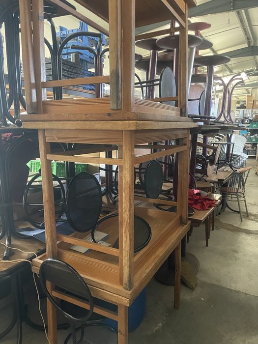 Mobiliário café ou restaurante