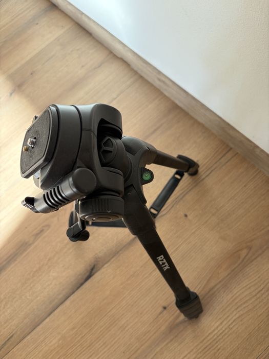 Штатив RZTK Tripod Stand Black Б/У (без тримача для телефону)