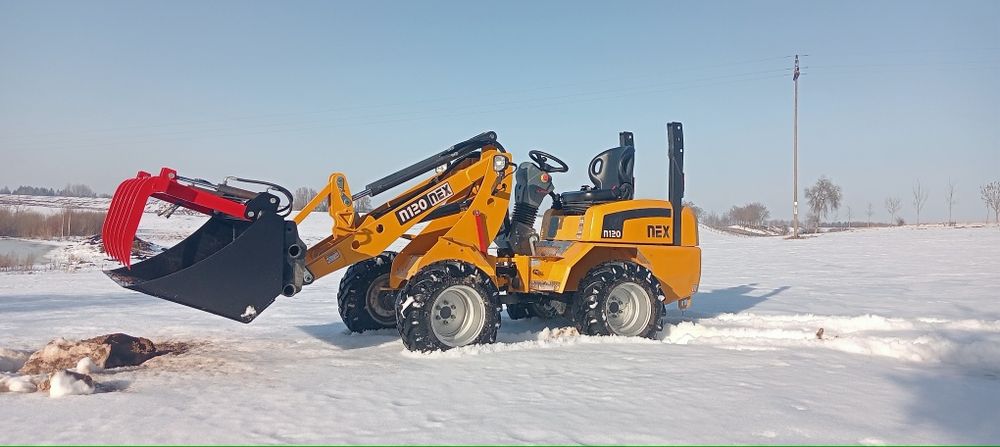 Usługi miniładowarką koparką i HDS