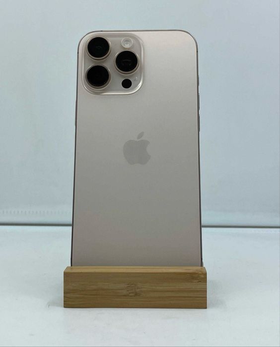 Iphone 16 pro max 256 e sim