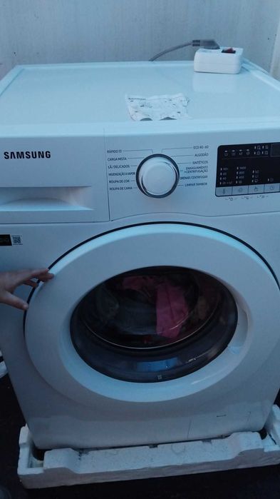 Máquina de lavar samsung da wortem nova com garantia de 4 anos