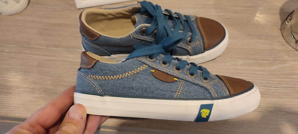 Sprzedam tenisówki Iguana 32 jak nowe