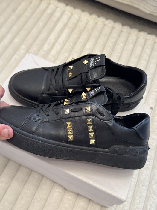 Valentino Rockstud Untitled 11 – Sneakersy