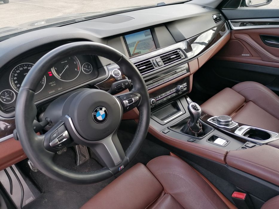 BMW 520d F11 2011