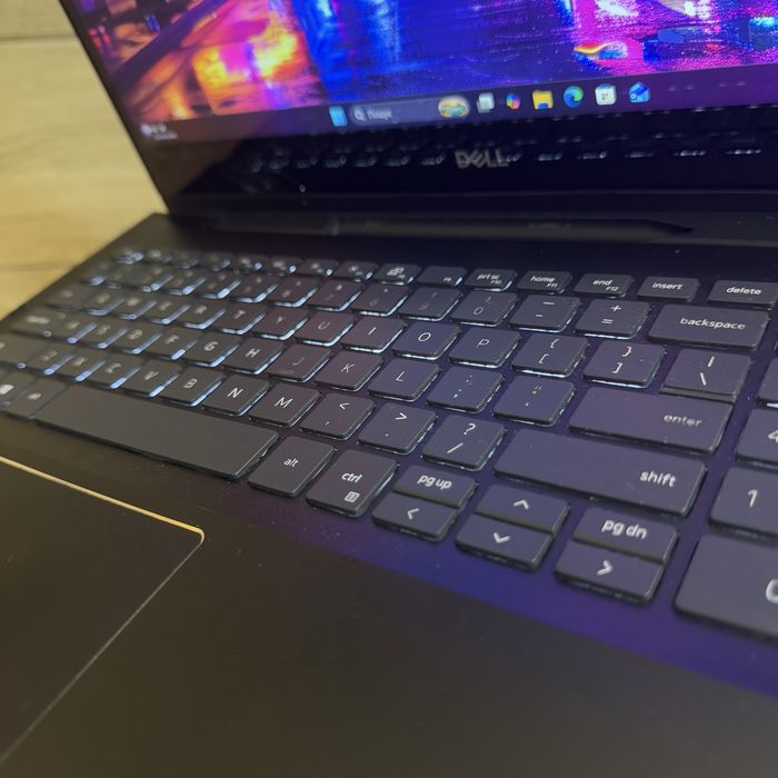 Ноутбук Dell 4k екран, Core i7, Nvidia 2Gb, Ssd 256Gb