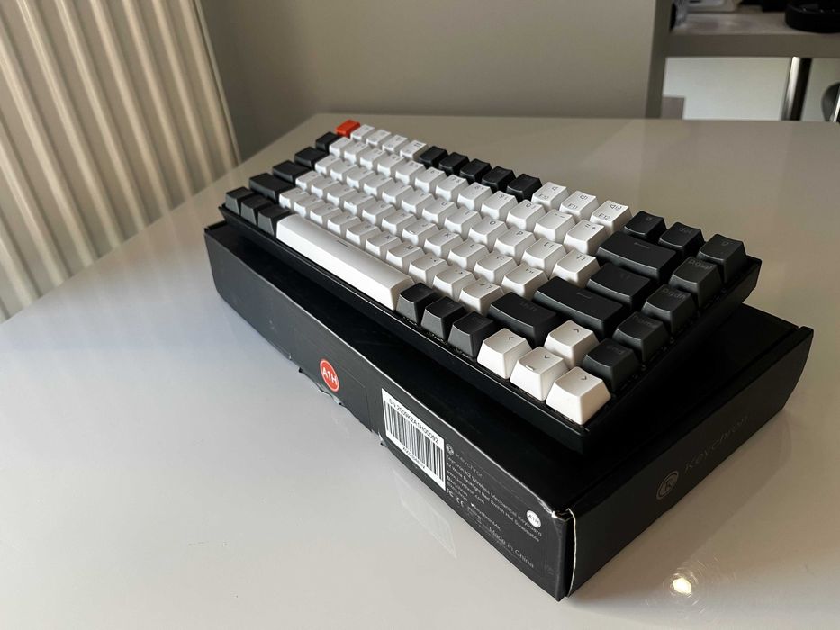 Keychron k2, kompletny zestaw.