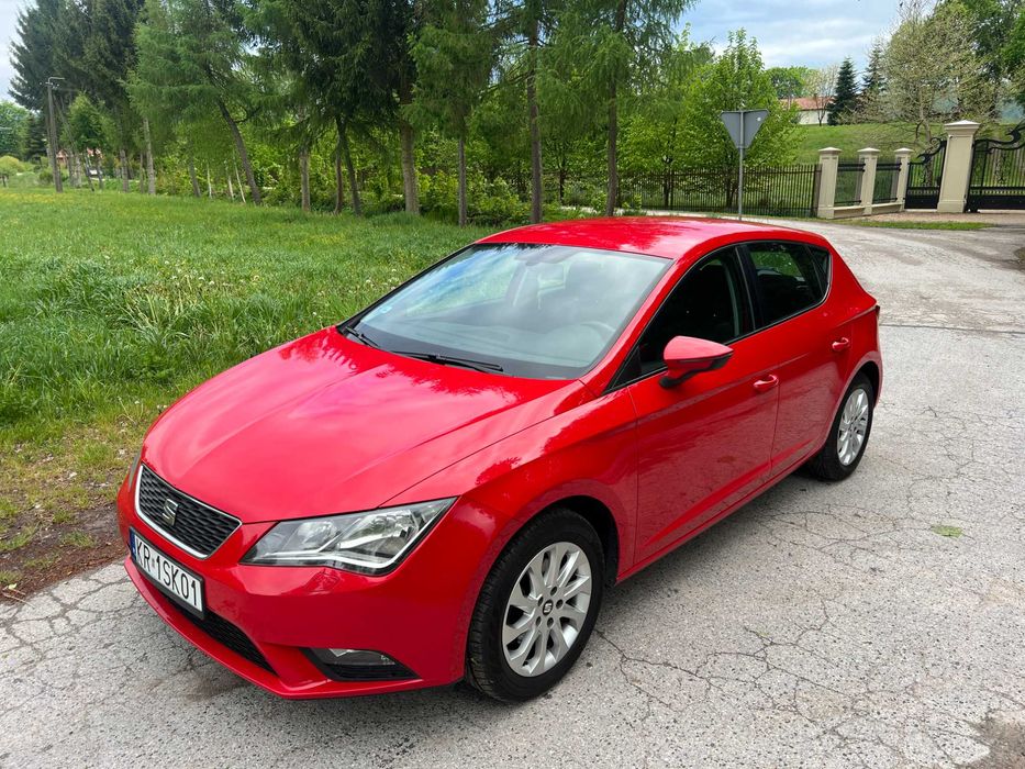 Seat Leon III 1.6 TDI 105KM Hatchback 5D Czerwony Piękny Alufelgi PDC