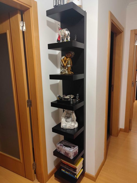 Estante ikea preta