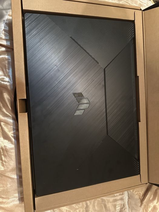 Ноутбук ASUS   F17 FX706