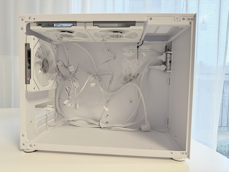 Obudowa komputera Mini tower biała