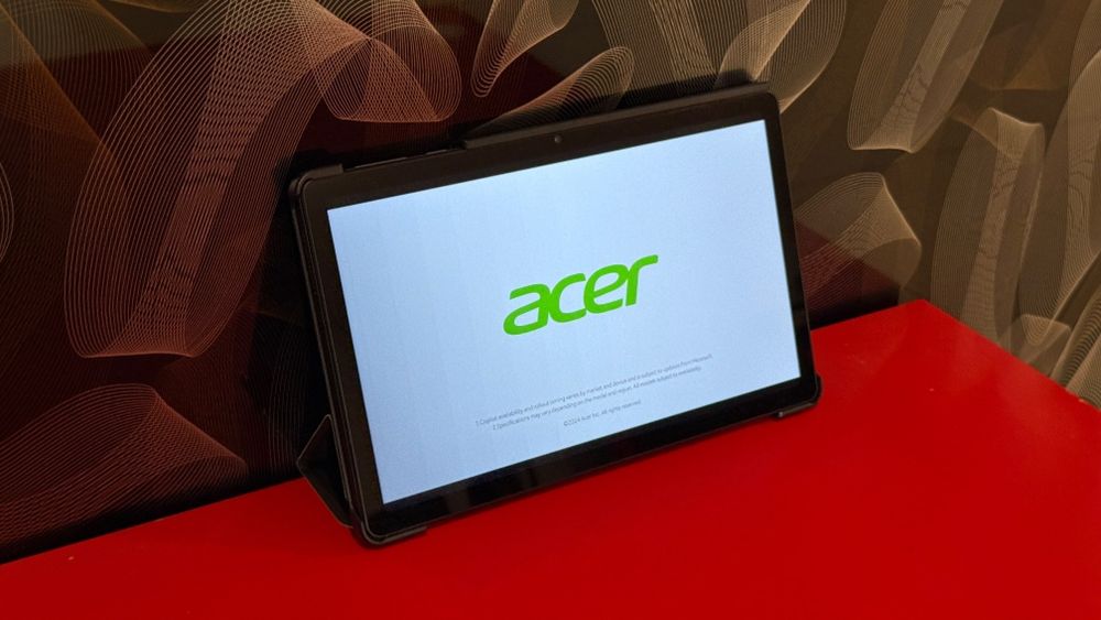 Tablet Iconia Tab P10
