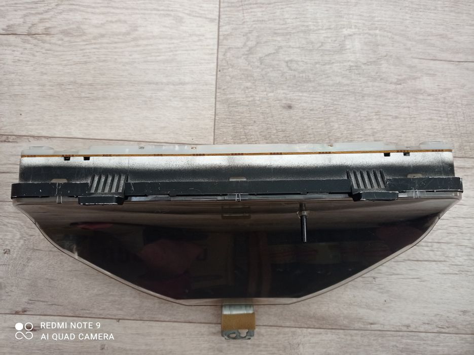 Приборная панель Мазда 626