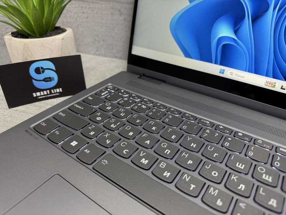 Ноутбук трансформер Lenovo Ideapad 5 16IRU9/16gb ddr5/512gb ssd