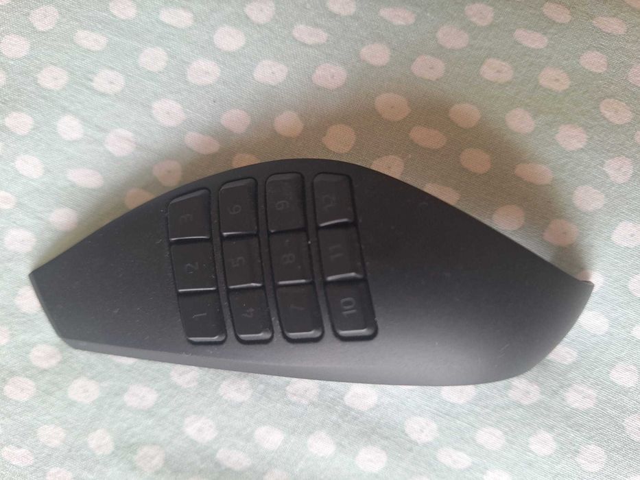 Rato Razer Naga Trinity (NOVO)