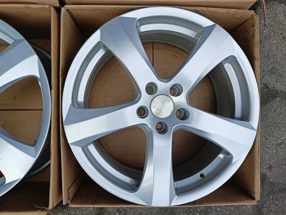 Felgi 18cali Volvo C70 S60 S90 V50 V60 Land Rover Range Rover nr8149